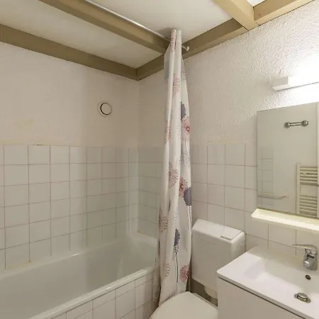 Apartamento **charmant A Avec Balcon, Proche Des Pistes Et Randonnees** - Fr-1-401-253